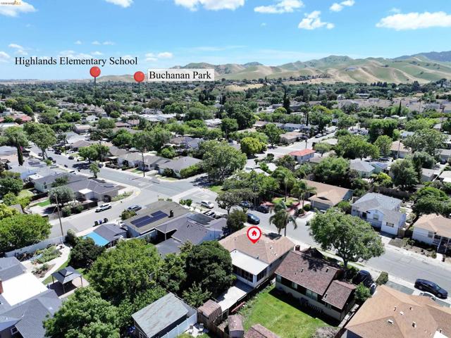 Image 37 of 40 For 120 Hillcrest Ave