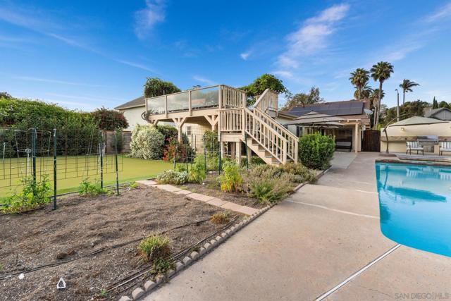 1745 Tamarack Ave, Carlsbad CA: https://media.crmls.org/mediaz/f1353819-ef84-4732-bdbb-8696677352ef.jpg