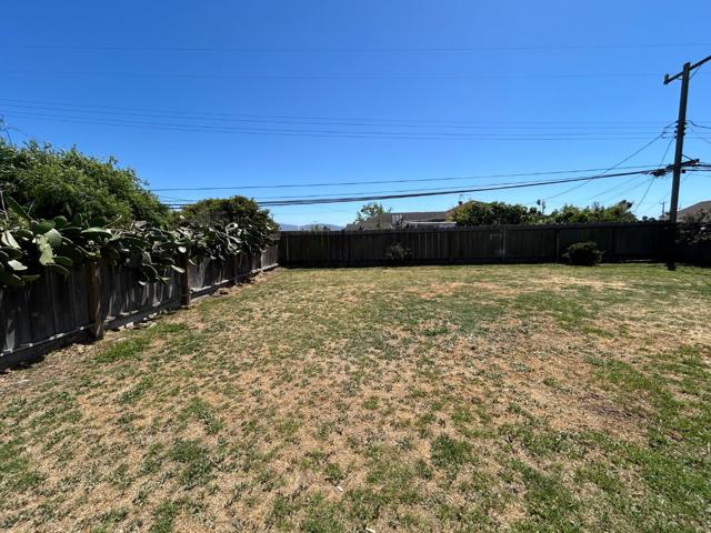 452 Vallejo Street, Salinas CA: https://media.crmls.org/mediaz/f136db78-2ee5-4b10-8ab5-8bb6a387fd8a.jpg