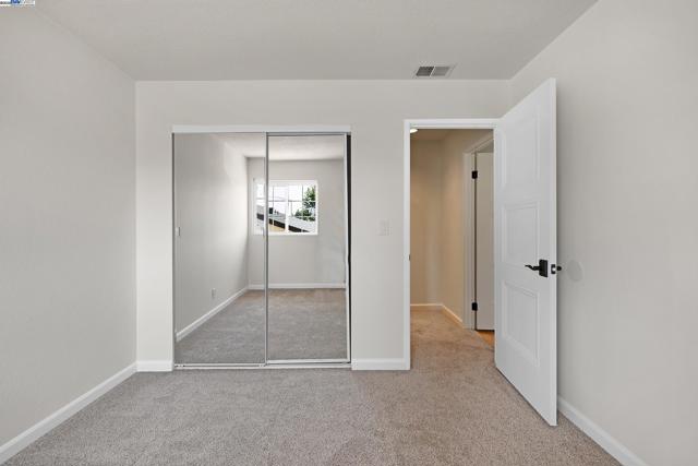 Image 31 of 42 For 45421 Parkmeadow Dr