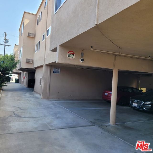 803 30th Street, Los Angeles, California 90007, ,Multi-Family,For Sale,30th,24433289