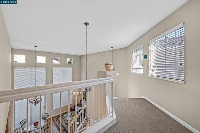 967 Heather Ln, San Lorenzo CA: https://media.crmls.org/mediaz/f13b5a03-8139-4fdb-93c9-32620822ce19.jpg