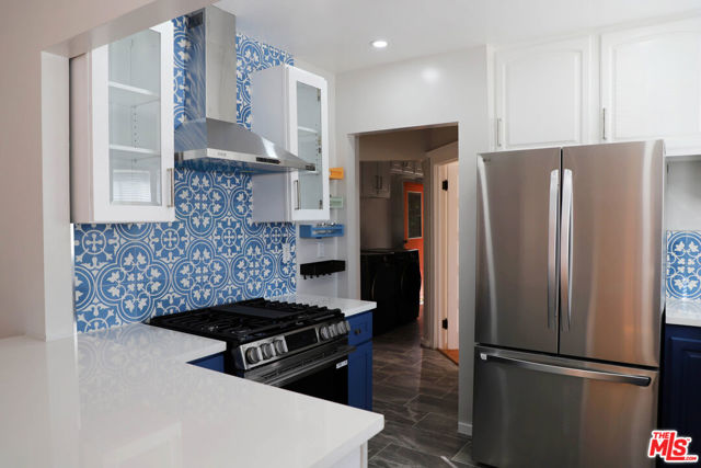 1132 Myra Avenue, Los Angeles CA: https://media.crmls.org/mediaz/f13c2e60-ece5-441b-a9b1-751ed3d44c68.jpg