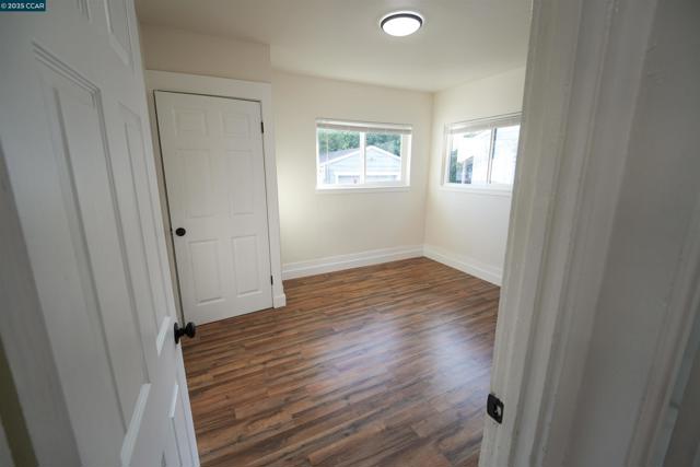 1360 99th ave, Oakland CA: https://media.crmls.org/mediaz/f13c767a-b79c-47ee-b489-dd3b5d74b1a9.jpg