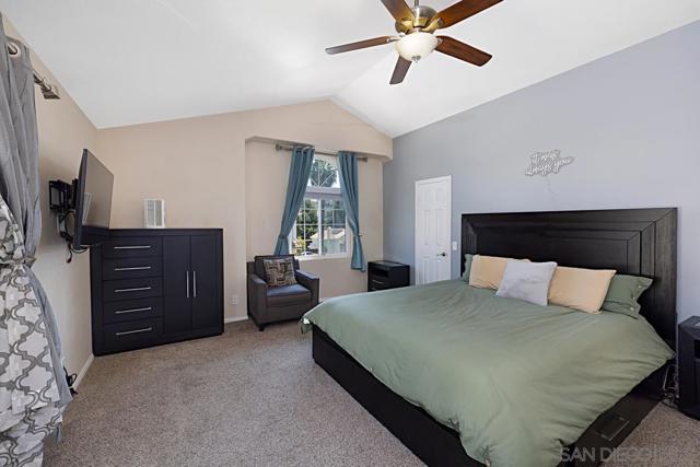 2150 Rebecca Way, Lemon Grove CA: https://media.crmls.org/mediaz/f13d51d2-156b-489f-a5ea-169b40de3cbe.jpg