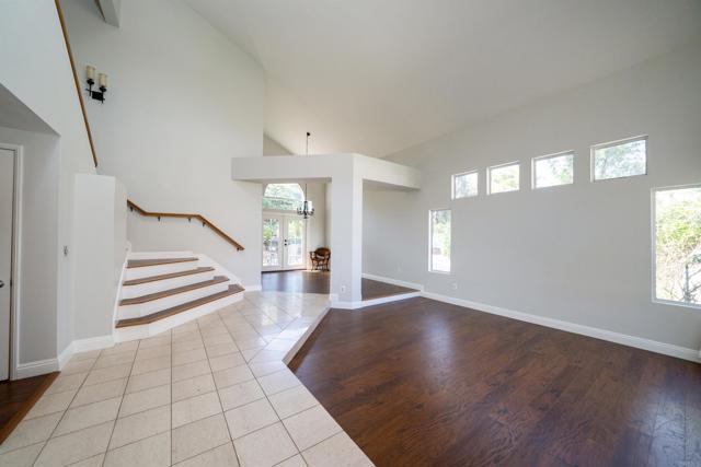 Detail Gallery Image 22 of 44 For 1688 Crystal Ridge Ct, Vista,  CA 92081 - 4 Beds | 2/1 Baths