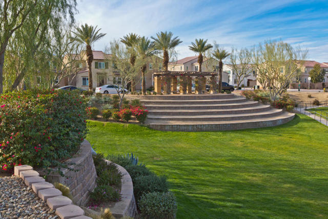 462 Via De La Paz, Palm Desert CA: https://media.crmls.org/mediaz/f13e6deb-a178-45f9-9b3c-2b59d91fac4c.jpg