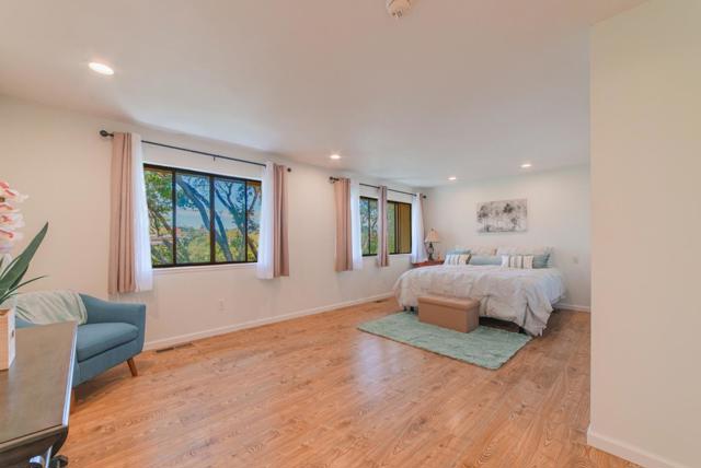 444 Sherwood Court, Watsonville CA: https://media.crmls.org/mediaz/f13e73a4-744d-4c34-b944-a46b94ba710e.jpg