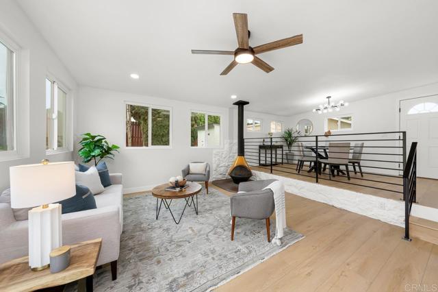 9015 Sovereign Rd, San Diego CA: https://media.crmls.org/mediaz/f13fad5e-0386-4859-b566-d764ed46fa26.jpg