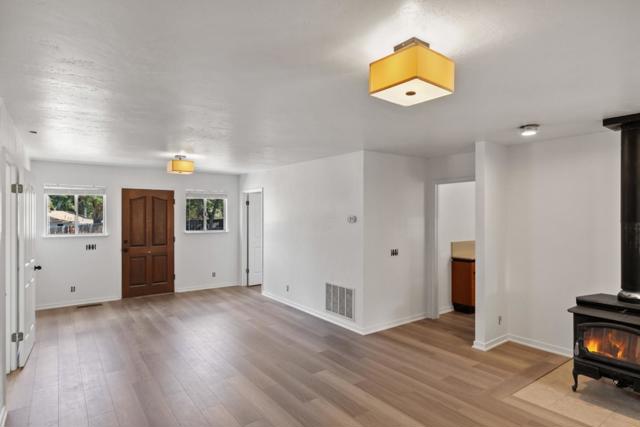 20500 CACHAGUA Road, Carmel Valley CA: https://media.crmls.org/mediaz/f13fec4f-7368-42a3-b2dd-59fc10d95a5f.jpg