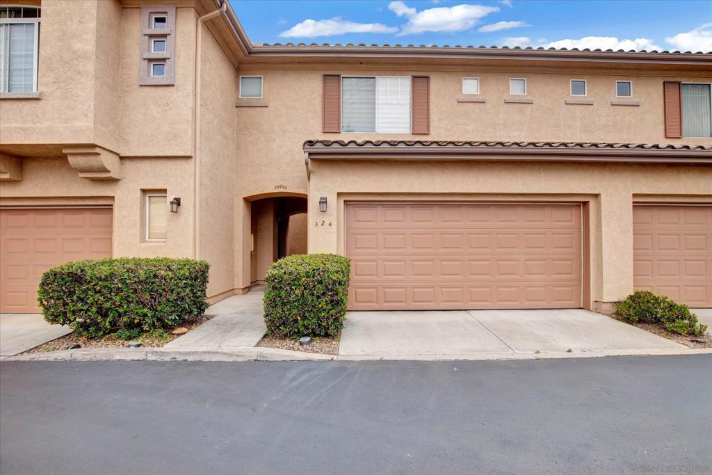 10910 Ivy Hill Dr