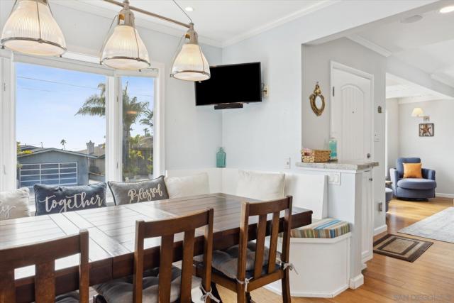 940 Fresno St, Pismo Beach CA: https://media.crmls.org/mediaz/f1405c2b-6965-440d-88c3-5f3d959321f9.jpg