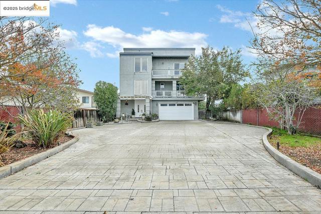 3824 Stone Rd, Bethel Island CA: https://media.crmls.org/mediaz/f14118c1-8470-430b-91fc-a4891a5926e1.jpg