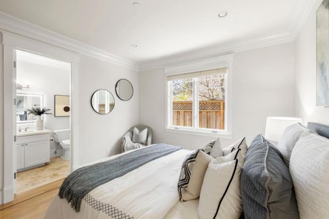 1425 Benito Avenue, Burlingame CA: https://media.crmls.org/mediaz/f141bbc8-b9ca-4de2-b2cb-6a86d732e942.jpg