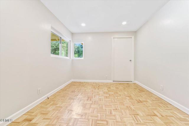 476 E Calaveras Street, Altadena CA: https://media.crmls.org/mediaz/f141ed07-e7c1-472b-8b7a-8ea26f74fb2a.jpg