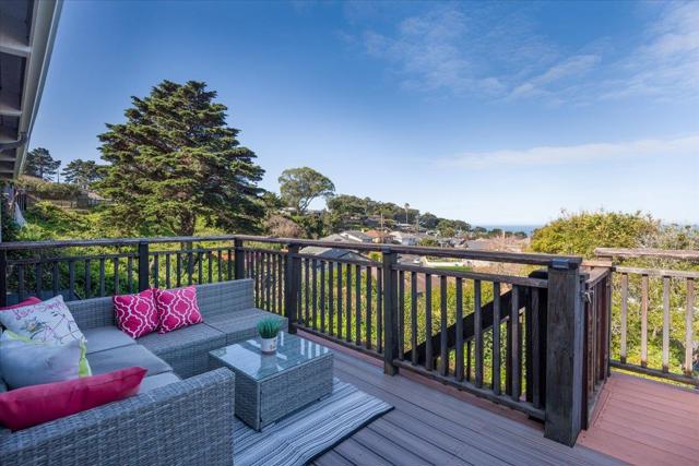 815 Edgemar Avenue, Pacifica CA: https://media.crmls.org/mediaz/f1429159-dcad-4d48-8382-24d53ea5ceba.jpg