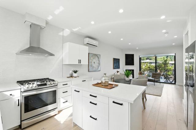 500 Walnut Street, San Carlos CA: https://media.crmls.org/mediaz/f1437733-db7d-4faa-a4f0-ffd0507963ff.jpg