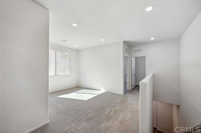 19420 Brush Creek Way, Lake Elsinore CA: https://media.crmls.org/mediaz/f14443a3-571b-4399-bcad-c59c2af89cc9.jpg