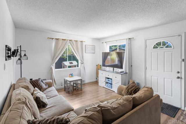 Detail Gallery Image 2 of 29 For 7023 Lisbon St, San Diego,  CA 92114 - 4 Beds | 2 Baths