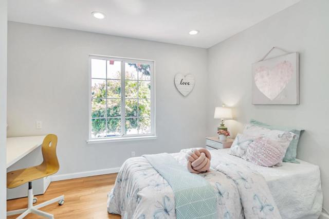 621 Harrow Way, Sunnyvale CA: https://media.crmls.org/mediaz/f1448cc5-3cd1-4cb9-be1c-0cb40d3adec4.jpg