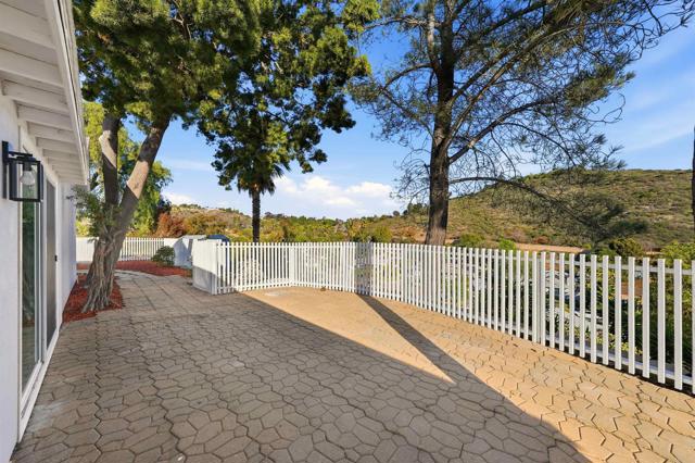 Detail Gallery Image 27 of 32 For 1803 Towhee St, San Marcos,  CA 92078 - 4 Beds | 3 Baths