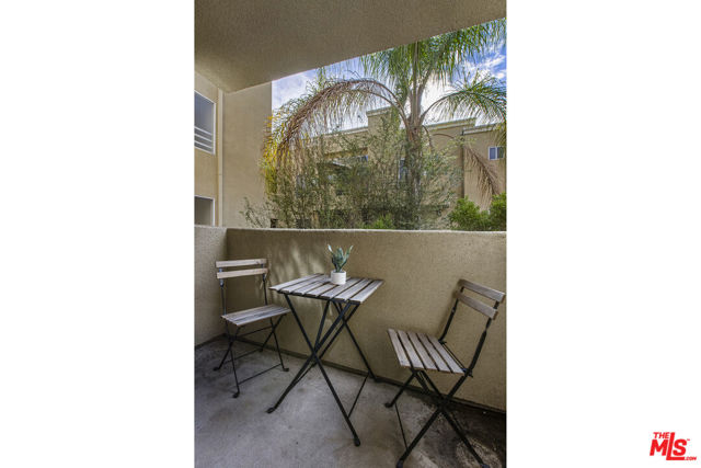 6140 Monterey Road, Los Angeles CA: https://media.crmls.org/mediaz/f144db4f-fc8d-4821-b478-c6505a5e37cf.jpg