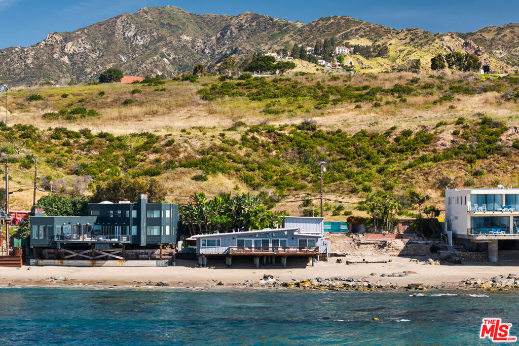 24246 Malibu Road — Contemporary