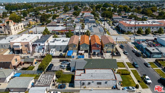 5415 5th Avenue, Los Angeles, California 90043, 3 Bedrooms Bedrooms, ,1 BathroomBathrooms,Single Family Residence,For Sale,5th,23296009