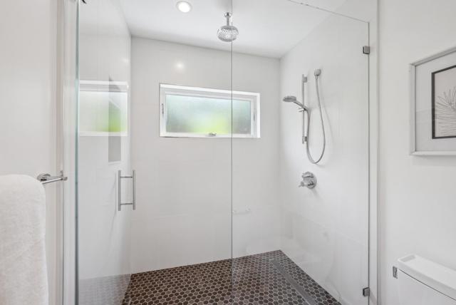 1 Millbrae Circle, Millbrae CA: https://media.crmls.org/mediaz/f1469da7-f500-4f76-9459-6bba98a4b202.jpg