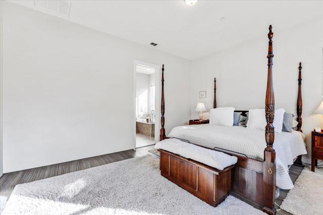 604 Matterhorn Court, Marina CA: https://media.crmls.org/mediaz/f1483840-d88f-4ebd-88bd-367cda644cf7.jpg