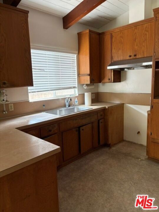 1630 Amherst Avenue photo 5
