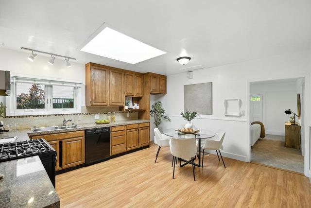 333 Stanford Avenue, Palo Alto CA: https://media.crmls.org/mediaz/f14b1cc8-350d-4ab7-aa13-7133913be236.jpg