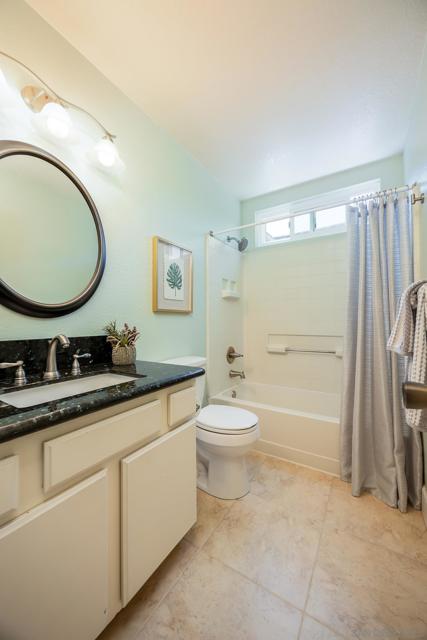 4577 Essex Ct, Carlsbad CA: https://media.crmls.org/mediaz/f14b4903-868a-47e0-9f67-e43fe170c201.jpg