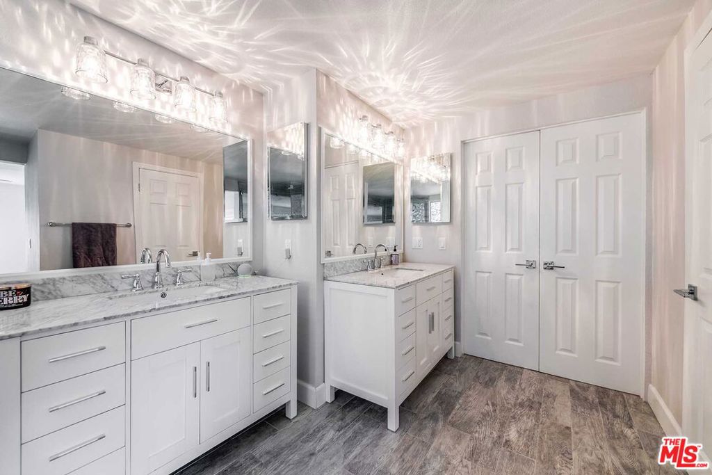 3909 Glenridge DriveSherman Oaks image #30