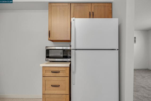 940 East St, Lafayette CA: https://media.crmls.org/mediaz/f14e1ddd-028c-40ae-811b-52dec01b8b80.jpg