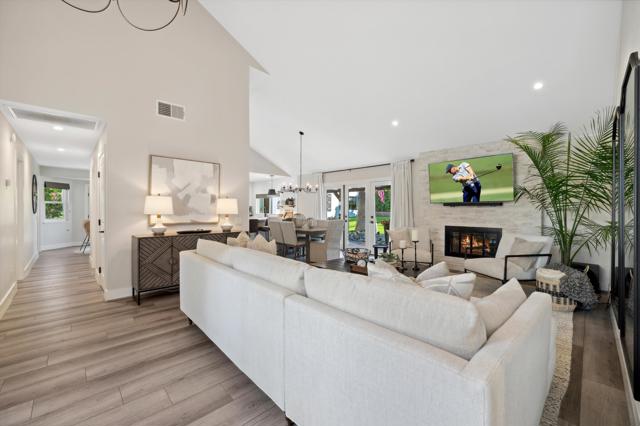 Image 13 of 38 For 72915 Amber Street