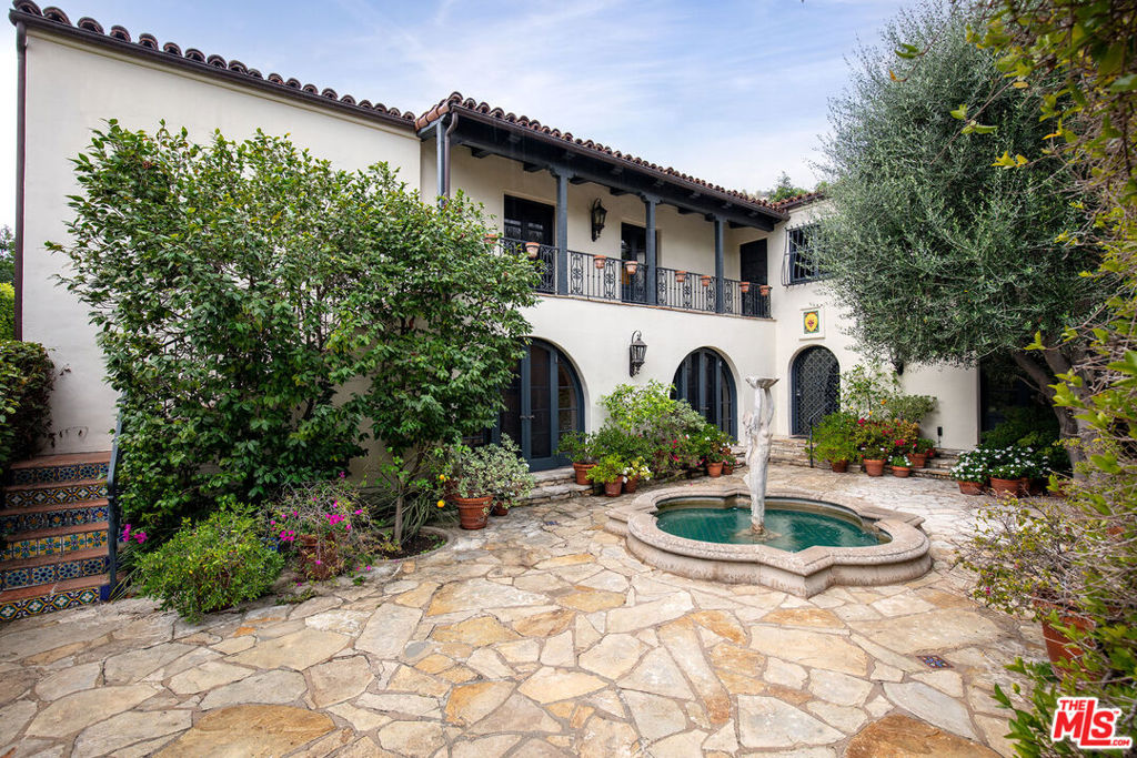703 Walden Drive