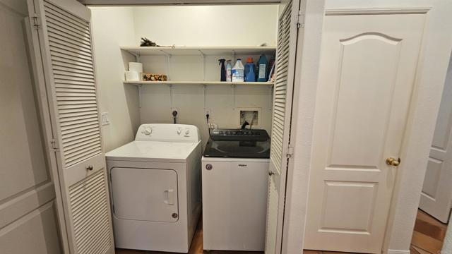 Detail Gallery Image 19 of 24 For 5365 Caminito Exquisito, San Diego,  CA 92130 - 4 Beds | 3 Baths