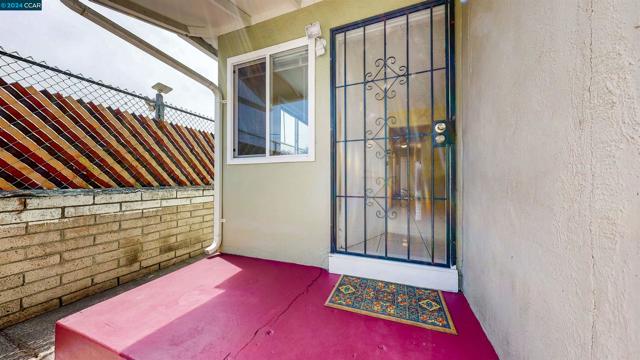 329 29Th St, Richmond, California 94804, 3 Bedrooms Bedrooms, ,1 BathroomBathrooms,Single Family Residence,For Sale,29Th St,41047519