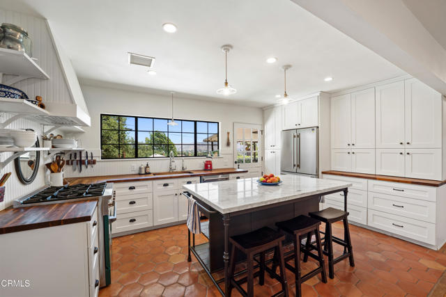 Detail Gallery Image 21 of 59 For 607 N Mill St, Santa Paula,  CA 93060 - 4 Beds | 4 Baths