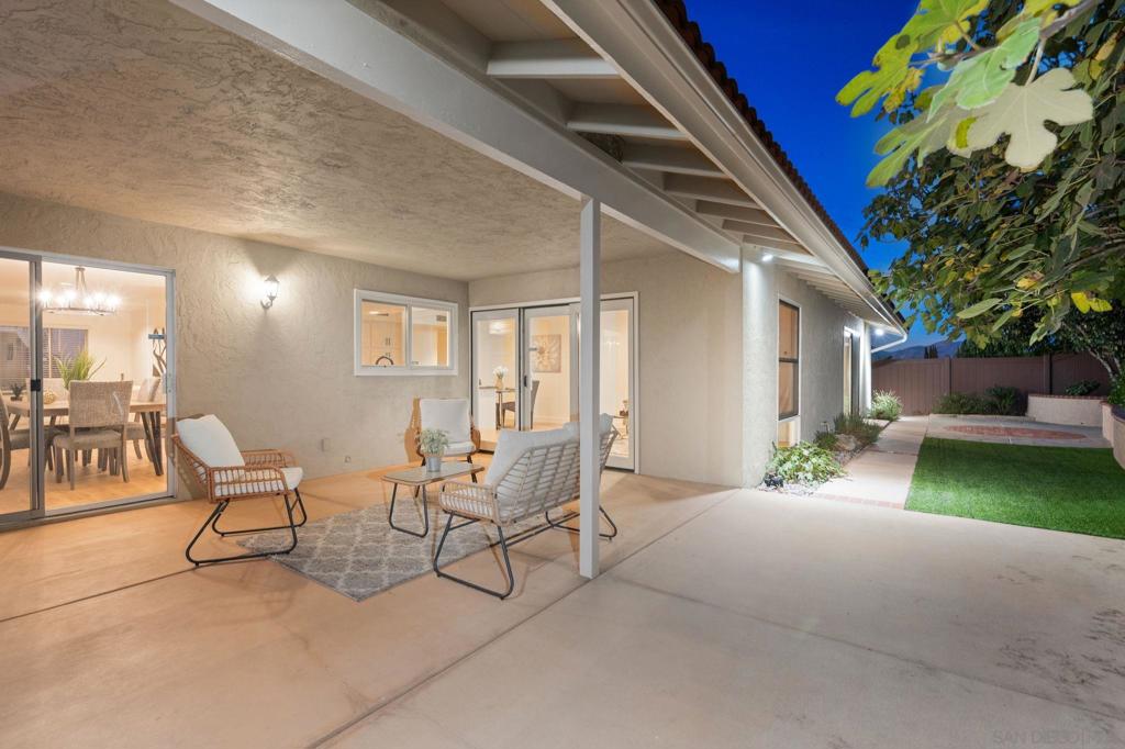 MLS #250043098SD image #14