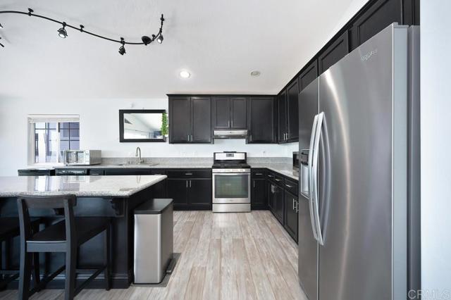 1656 Maria Avenue, Spring Valley CA: https://media.crmls.org/mediaz/f152f338-fc58-4118-84bd-4e295f2ae492.jpg