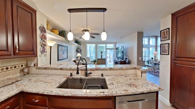 Detail Gallery Image 9 of 34 For 1873 Key Largo Rd, Vista,  CA 92081 - 3 Beds | 2/1 Baths