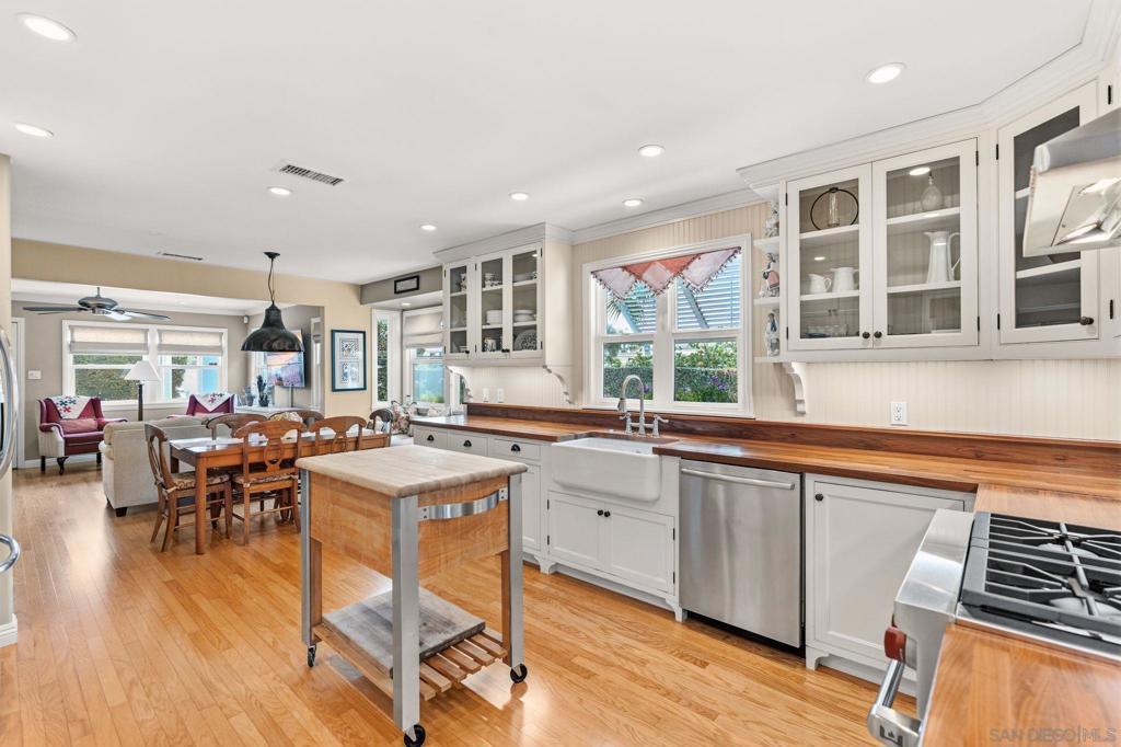 2677 Jefferson Street - photo 13