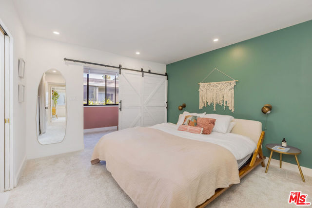 4734 La Villa Marina, Marina del Rey CA: https://media.crmls.org/mediaz/f1539df7-de15-4415-9a9f-4ba9be9ae577.jpg