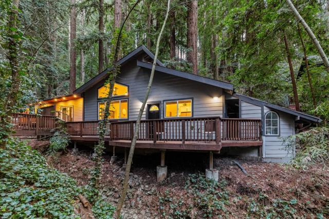 18460 Circle Drive, Los Gatos CA: https://media.crmls.org/mediaz/f153ddc7-65f4-43d3-9270-34592bc14e7a.jpg