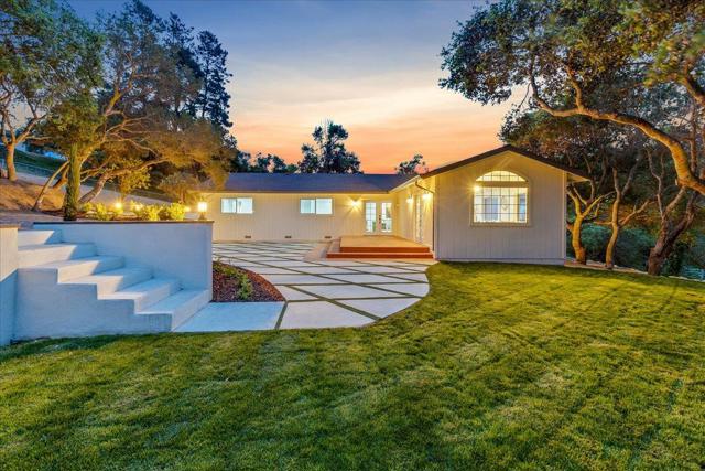 7183 Tustin Road, Salinas CA: https://media.crmls.org/mediaz/f1541d77-2478-4fac-8766-6365357100f2.jpg