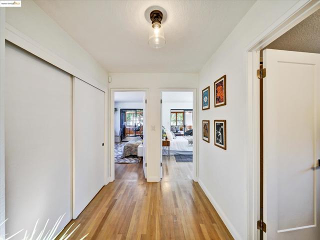 336 Washington Ave, Richmond CA: https://media.crmls.org/mediaz/f1549e0e-5f24-43c6-ad99-3fafe40239ce.jpg