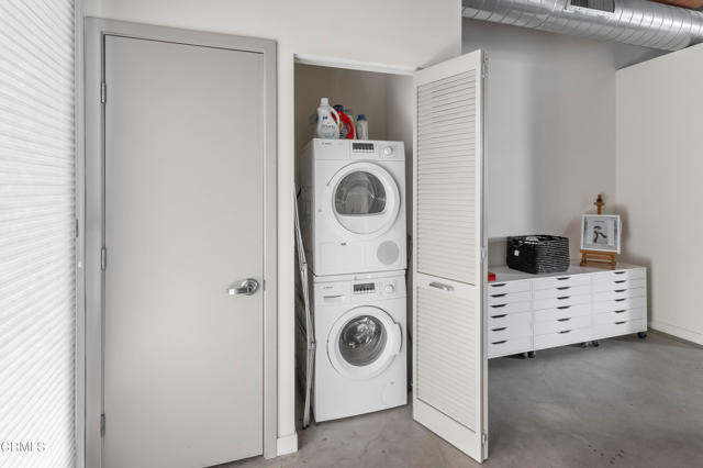 Detail Gallery Image 6 of 21 For 527 Molino St #108,  Los Angeles,  CA 90013 - 2 Beds | 1/1 Baths