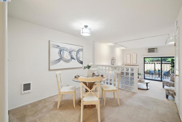 8985 Alcosta Blvd, San Ramon CA: https://media.crmls.org/mediaz/f155b2b7-42f3-4c3a-a1b8-72feaec131b1.jpg